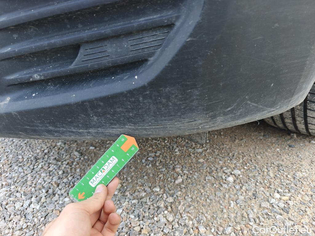  Peugeot  Partner PEUGEOT  / 2018 / 3P / furgón derivado de turismo Pro Standard 600kg BlueHDi 73kW #61