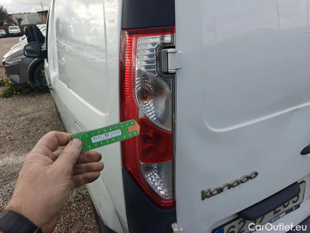  Renault  Kangoo  II Furgón Professional 1.5 dCi 75CV MT5 E6 #40