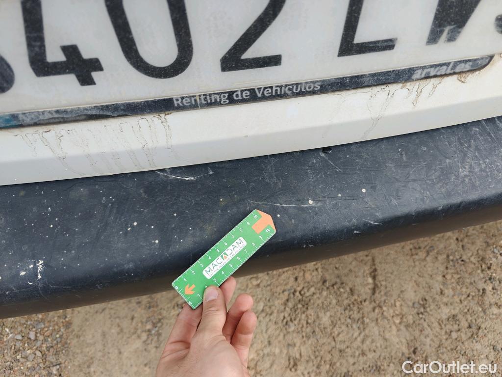  Peugeot  Partner PEUGEOT  / 2018 / 3P / furgón derivado de turismo Pro Standard 600kg BlueHDi 73kW #66