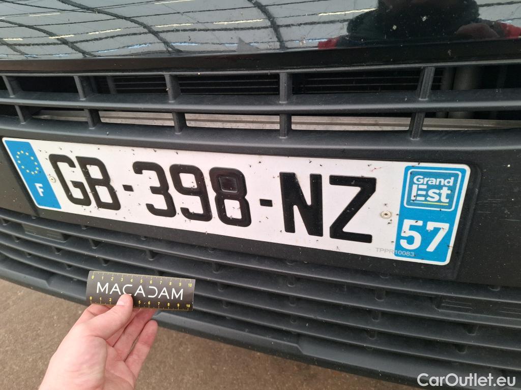  Citroen  Berlingo  Fourgon Club M 1000 1.5 BlueHDi 130CV BVA8 E6dT #38