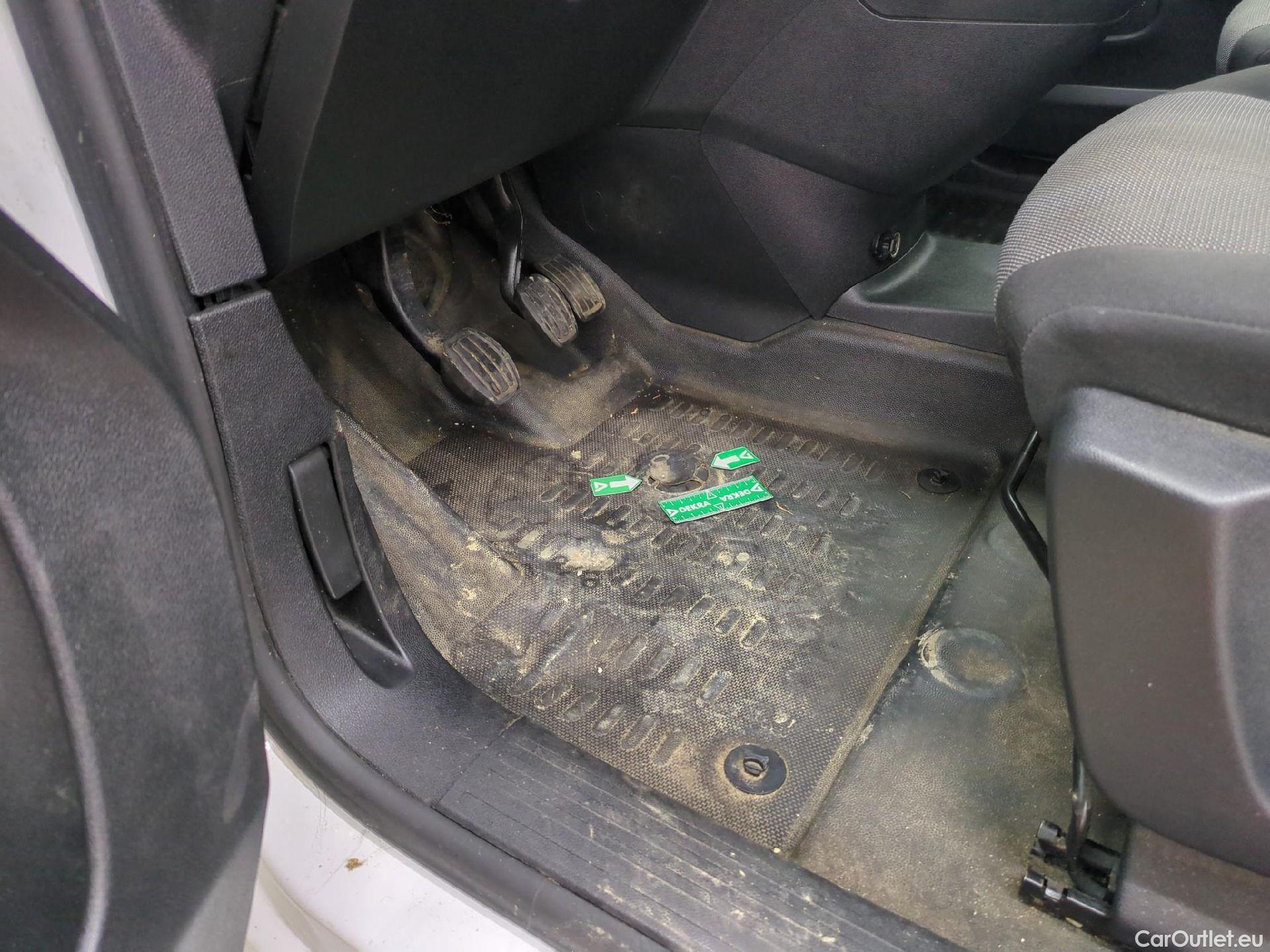  Citroen  Berlingo  Fourgon Club XL 950 1.5 BlueHDi 100CV BVM5 E6dT #1