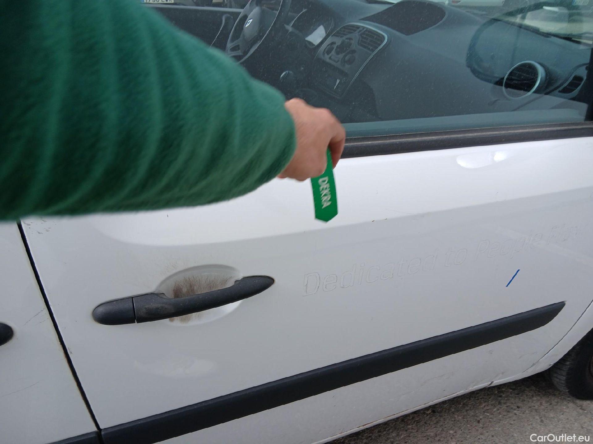  Renault  Kangoo RENAULT  Furgón/2013/3P/furgón derivado de turismo Profesional Blue dCi 70kW (95CV) #24