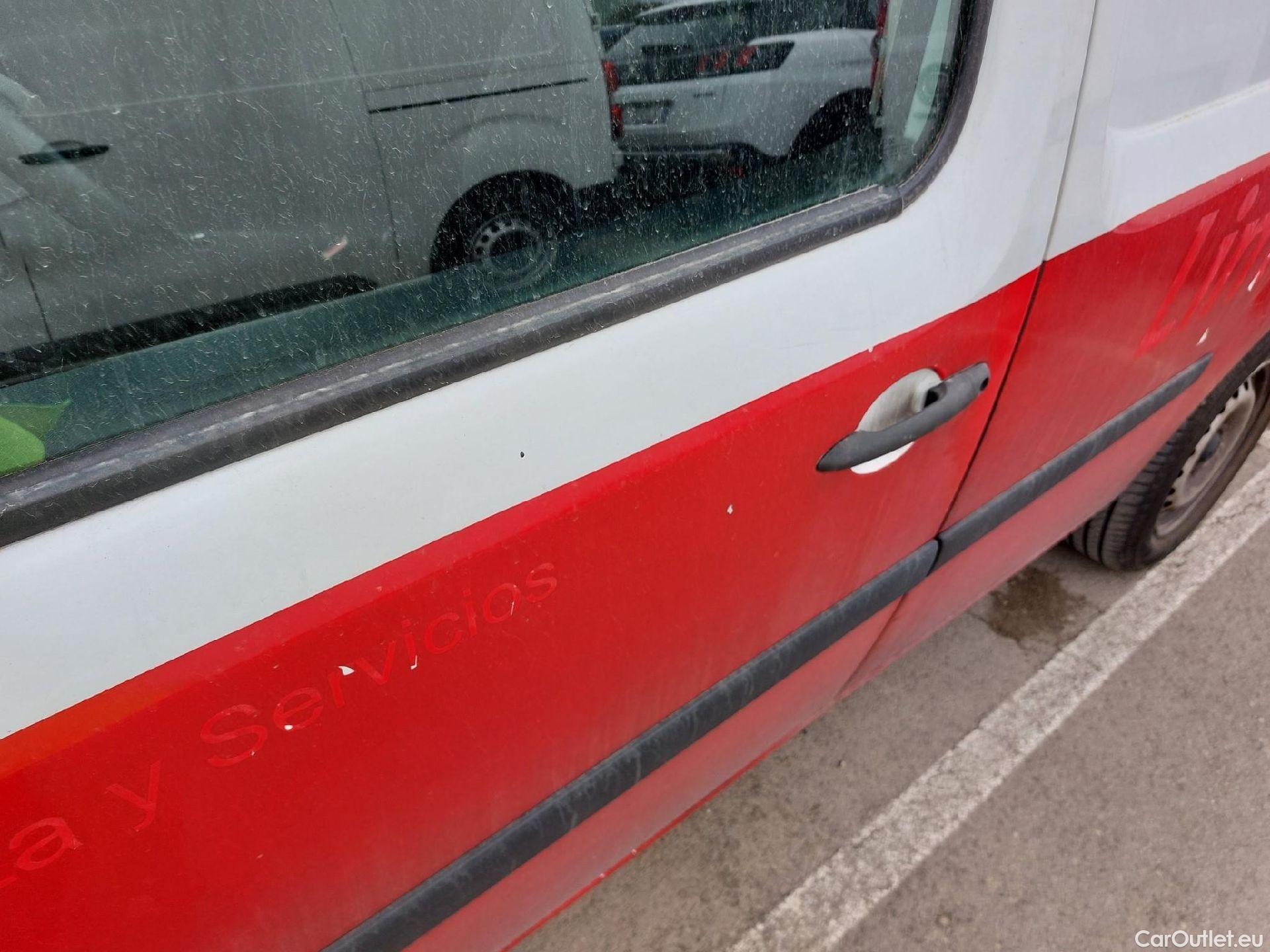  Renault  Kangoo RENAULT  Furgón/2013/3P/furgón derivado de turismo Profesional dCi 66kW (90CV) Euro 6 #9