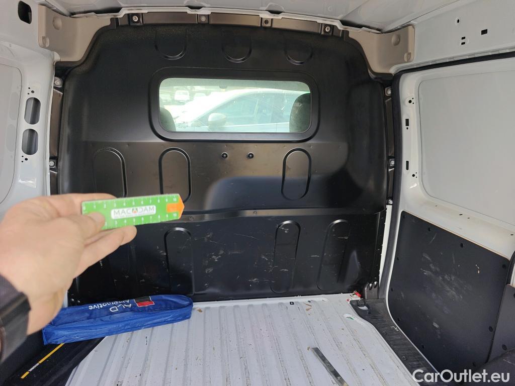  Renault  Kangoo  II Furgón Professional 1.5 dCi 75CV MT5 E6 #28