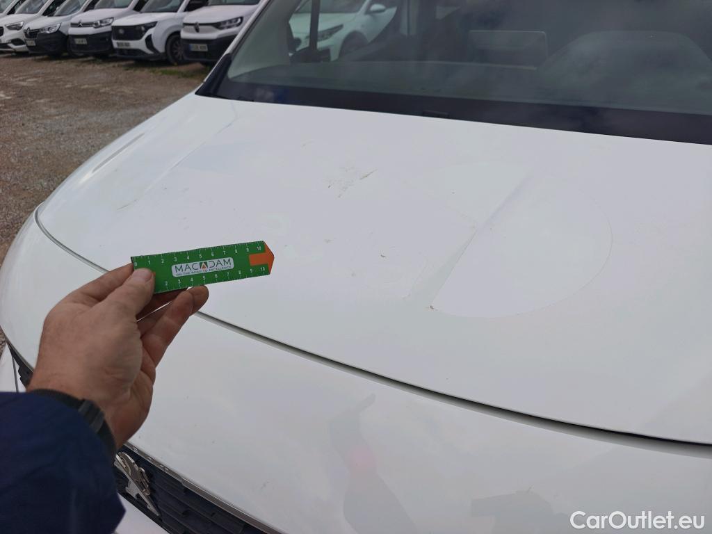  Peugeot  RIFTER PEUGEOT  / 2018 / 5P / monovolumen compacto Active Nav+ Standard BlueHDi 73kW #3