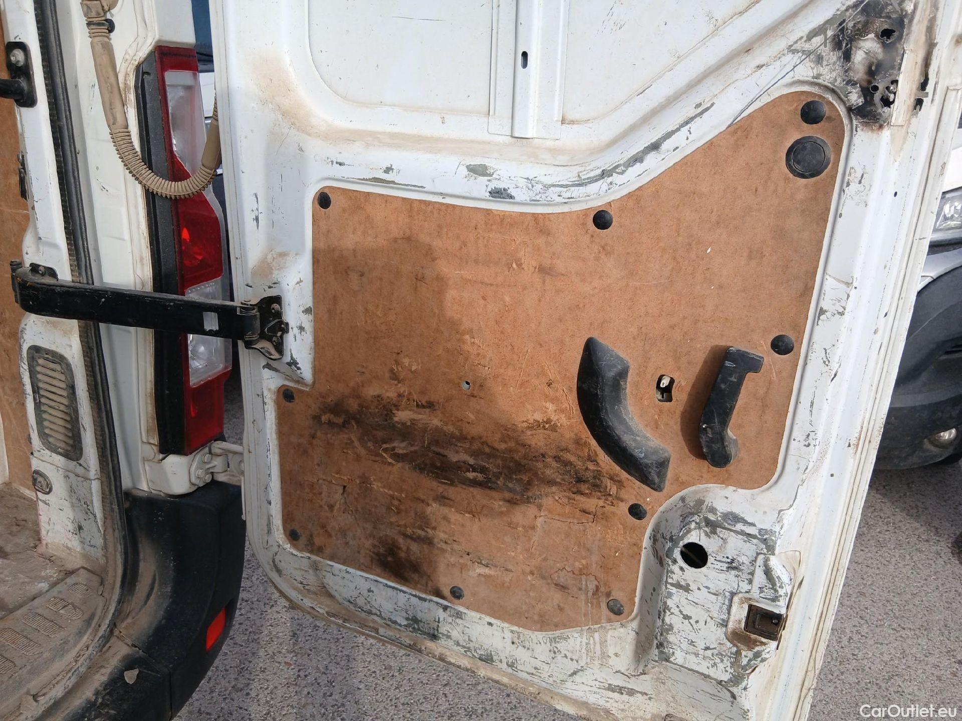  Renault  Master RENAULT  / 2019 / 4P / furgón Furgón T L1H1 2800 Bl dCi 100kW (135CV) #6