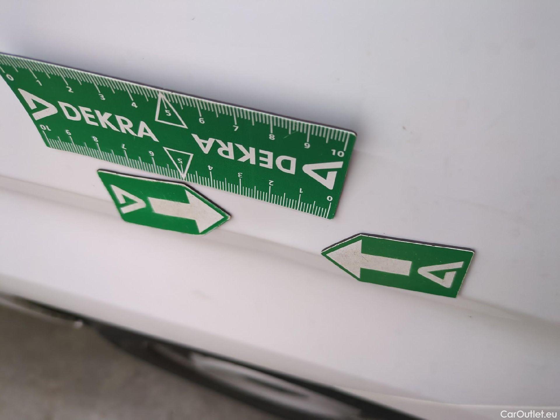  Citroen  Berlingo  Fourgon Club XL 950 1.5 BlueHDi 100CV BVM5 E6dT #46