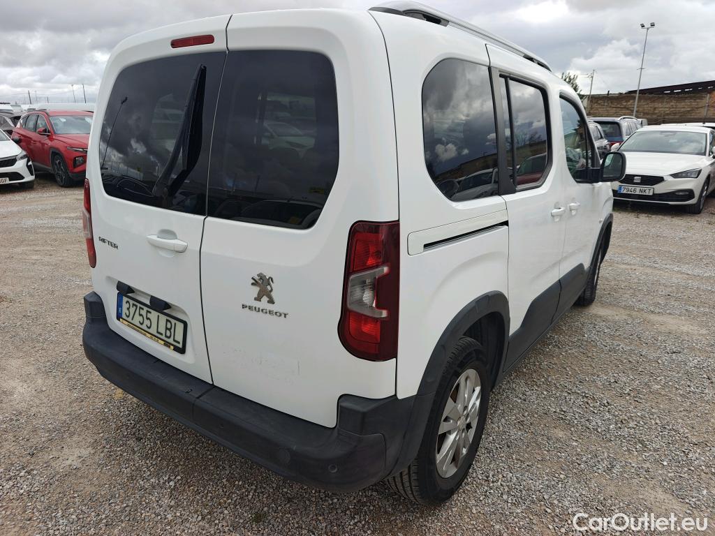  Peugeot  RIFTER PEUGEOT  / 2018 / 5P / monovolumen compacto Active Nav+ Standard BlueHDi 73kW #17