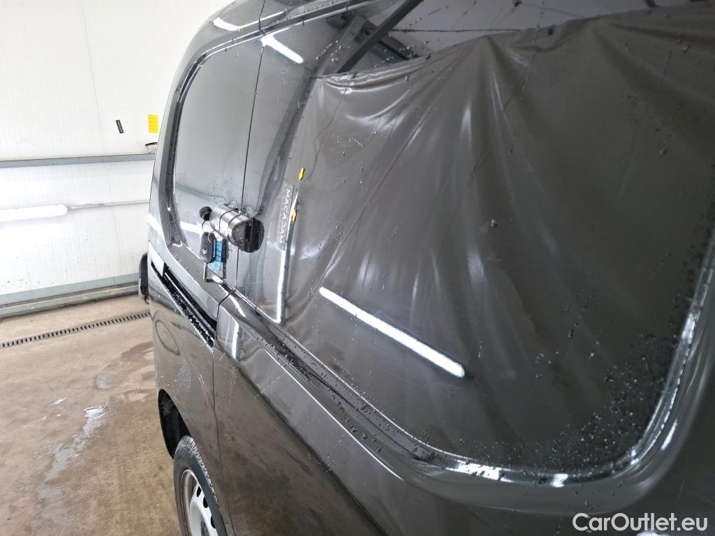  Citroen  Berlingo  Fourgon Club M 1000 1.5 BlueHDi 130CV BVA8 E6dT #19