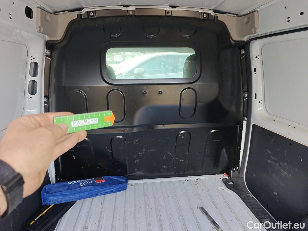  Renault  Kangoo  II Furgón Professional 1.5 dCi 75CV MT5 E6 #29