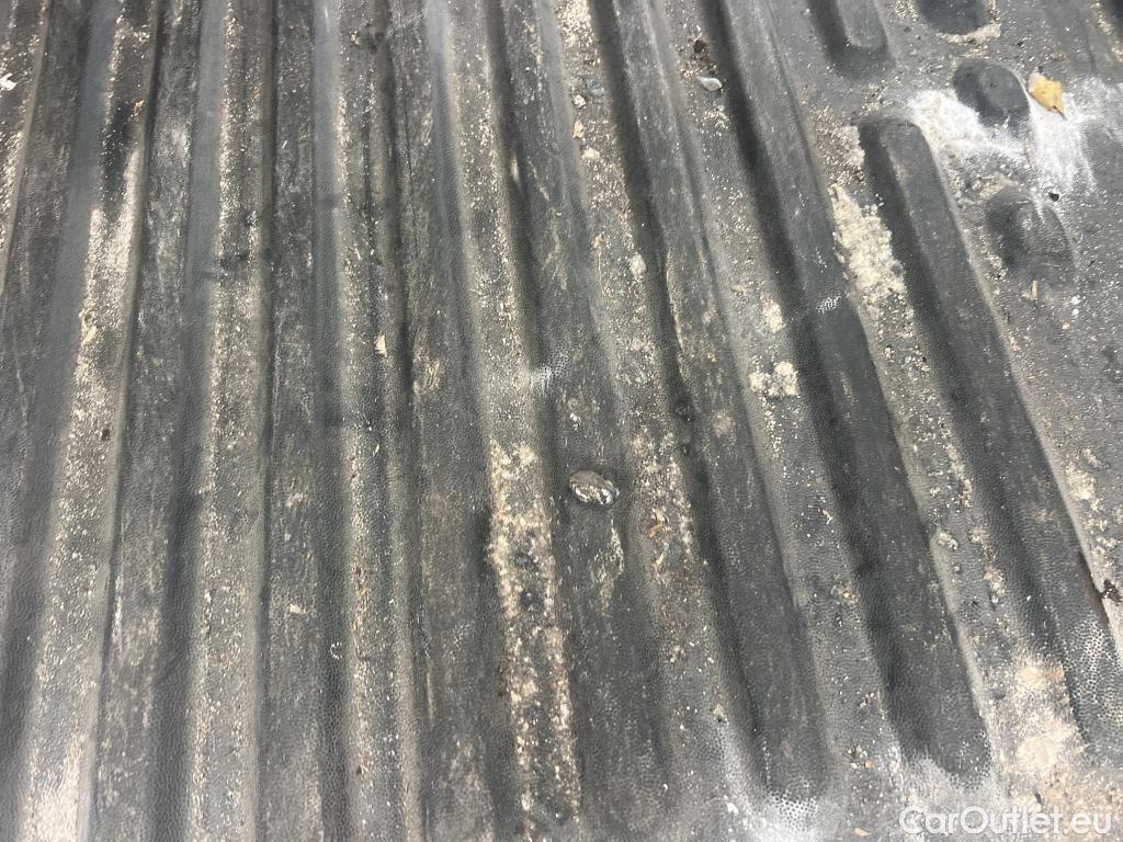  Peugeot  Partner PEUGEOT  / 2018 / 3P / furgón derivado de turismo Pro Standard 600kg BlueHDi 73kW #14