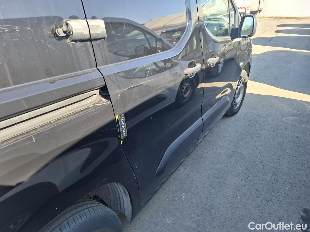  Citroen  Berlingo  Fourgon Club M 1000 1.5 BlueHDi 130CV BVA8 E6dT #23