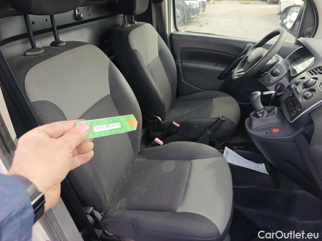  Renault  Kangoo  II Furgón Professional 1.5 dCi 75CV MT5 E6 #46