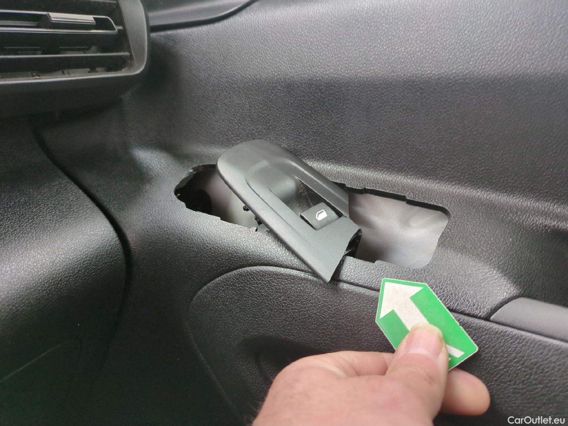  Citroen  Berlingo  Fourgon Club XL 950 1.5 BlueHDi 100CV BVM5 E6dT #7