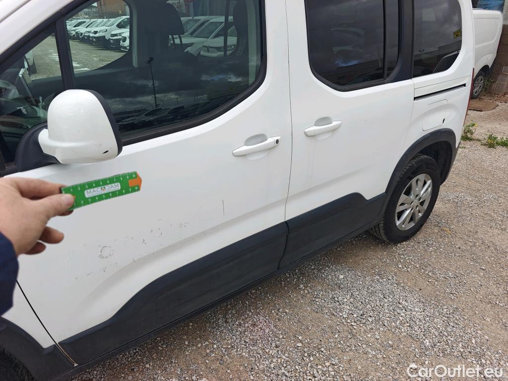  Peugeot  RIFTER PEUGEOT  / 2018 / 5P / monovolumen compacto Active Nav+ Standard BlueHDi 73kW #4