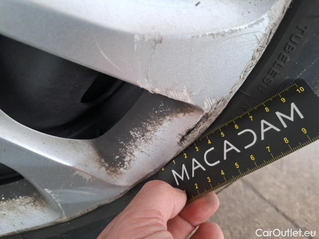  Citroen  C3  Société Feel 1.5 BlueHDI 100CV BVM6 E6dT #68