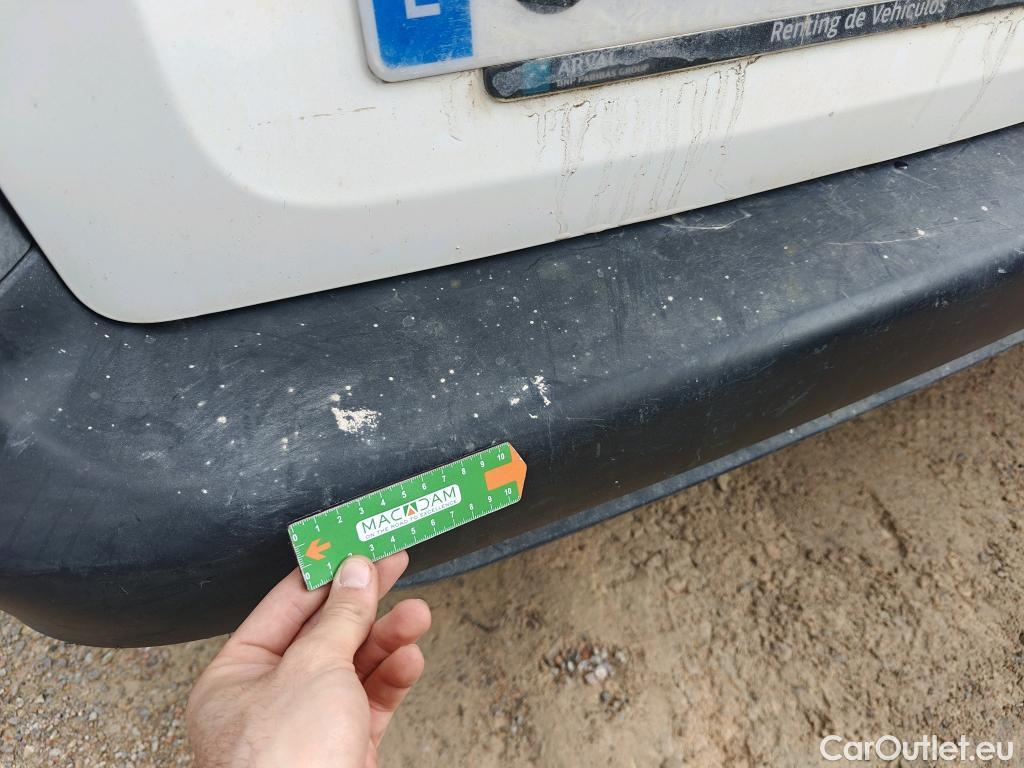  Peugeot  Partner PEUGEOT  / 2018 / 3P / furgón derivado de turismo Pro Standard 600kg BlueHDi 73kW #67