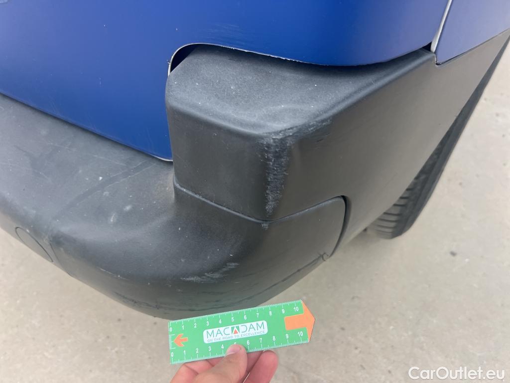  Peugeot  Partner PEUGEOT  / 2018 / 3P / furgón derivado de turismo Pro Standard 600kg BlueHDi 73kW #22