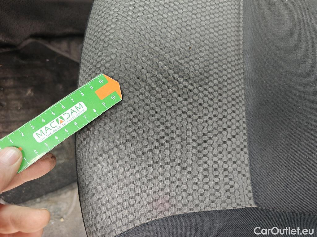  Renault  Kangoo  II Furgón Professional 1.5 dCi 75CV MT5 E6 #38