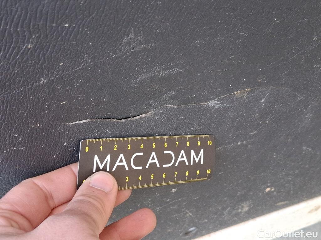  Citroen  Jumper CITROEN  CA VU 4p Fourgon 35 L3H2 BlueHDi 130 BVM6 Cab App Confort #33