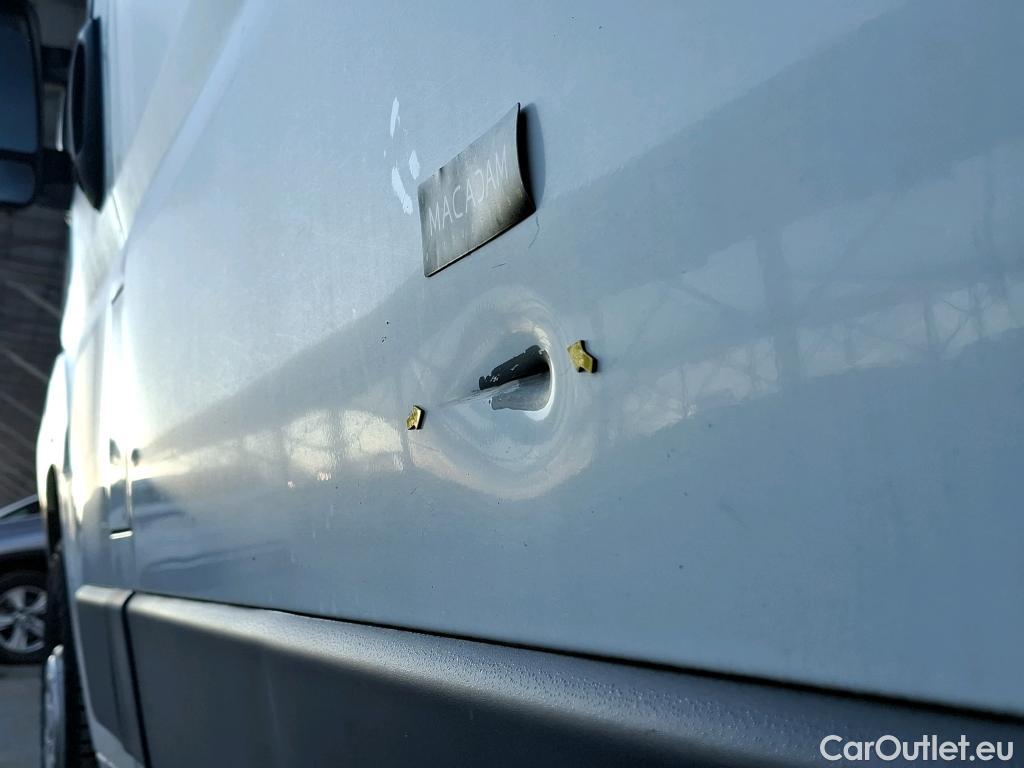  Citroen  Jumper CITROEN  CA VU 4p Fourgon 35 L3H2 BlueHDi 130 BVM6 Cab App Confort #7