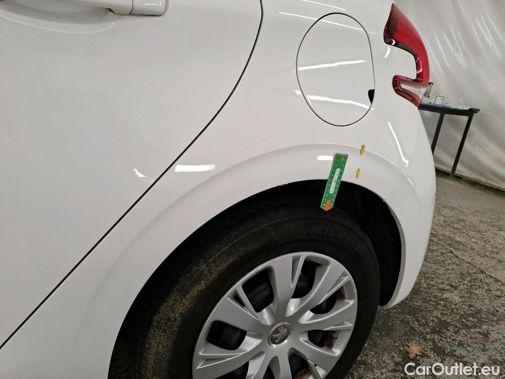  Peugeot  208  Affaire Premium 1.5 HDi 100CV BVM5 E6dT #39