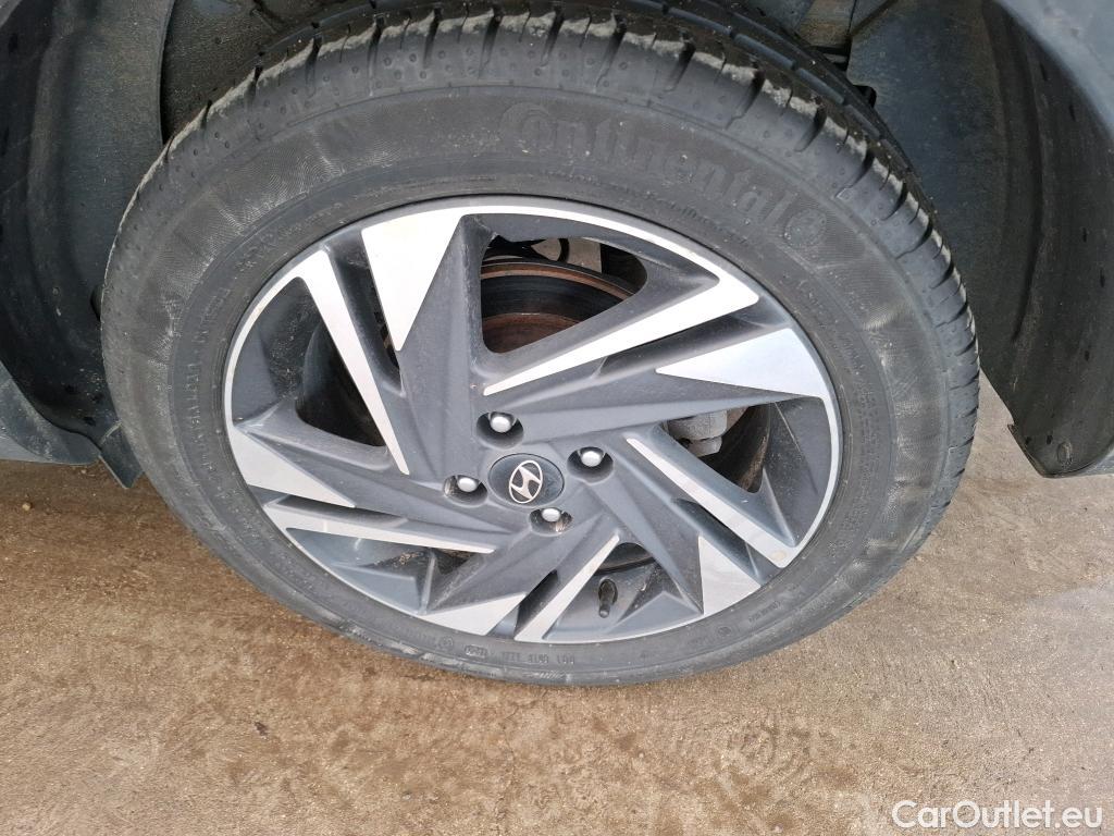  Hyundai  Bayon  / 2021 / 5P / SUV 1.0 T-GDI 100 HYBRID 48V INTUITIVE / TRANSFO VP/VF #52