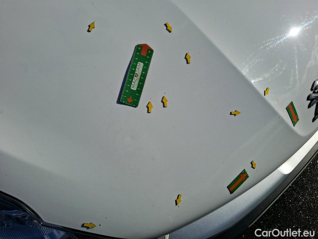  Peugeot  208  Affaire Premium 1.6 HDi 75CV BVM5 E6 #55