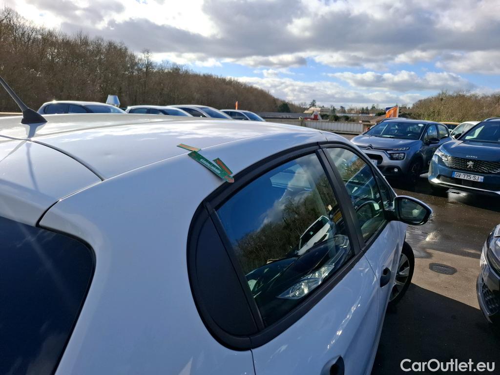  Peugeot  208  Affaire Premium 1.6 HDi 75CV BVM5 E6 #90