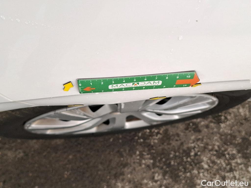  Peugeot  208  Affaire Premium 1.5 HDi 100CV BVM5 E6dT #2