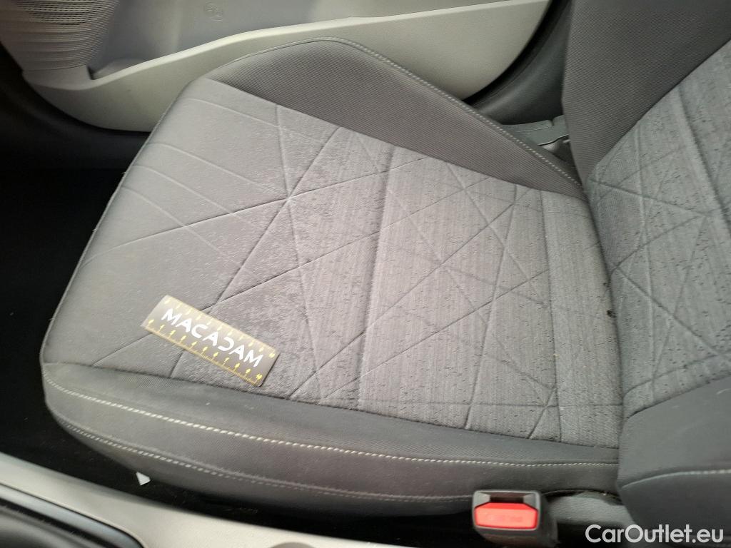  Hyundai  Bayon  / 2021 / 5P / SUV 1.0 T-GDI 100 HYBRID 48V INTUITIVE / TRANSFO VP/VF #53