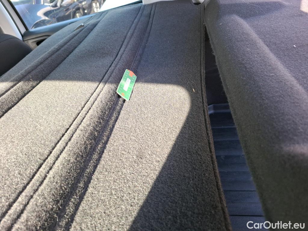  Peugeot  208  Affaire Premium 1.6 HDi 75CV BVM5 E6 #83