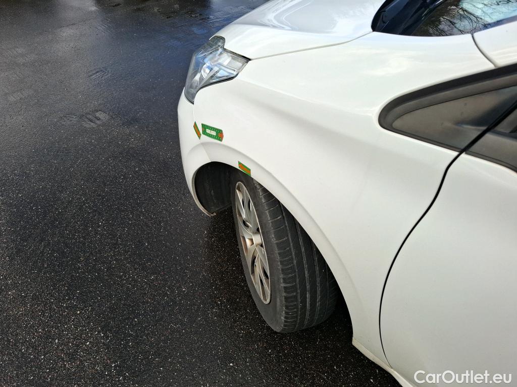  Peugeot  208  Affaire Premium 1.6 HDi 75CV BVM5 E6 #43