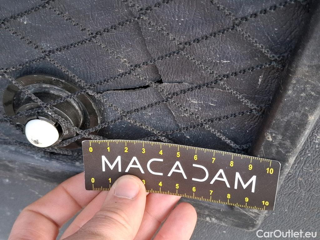  Citroen  Jumper CITROEN  CA VU 4p Fourgon 35 L3H2 BlueHDi 130 BVM6 Cab App Confort #35