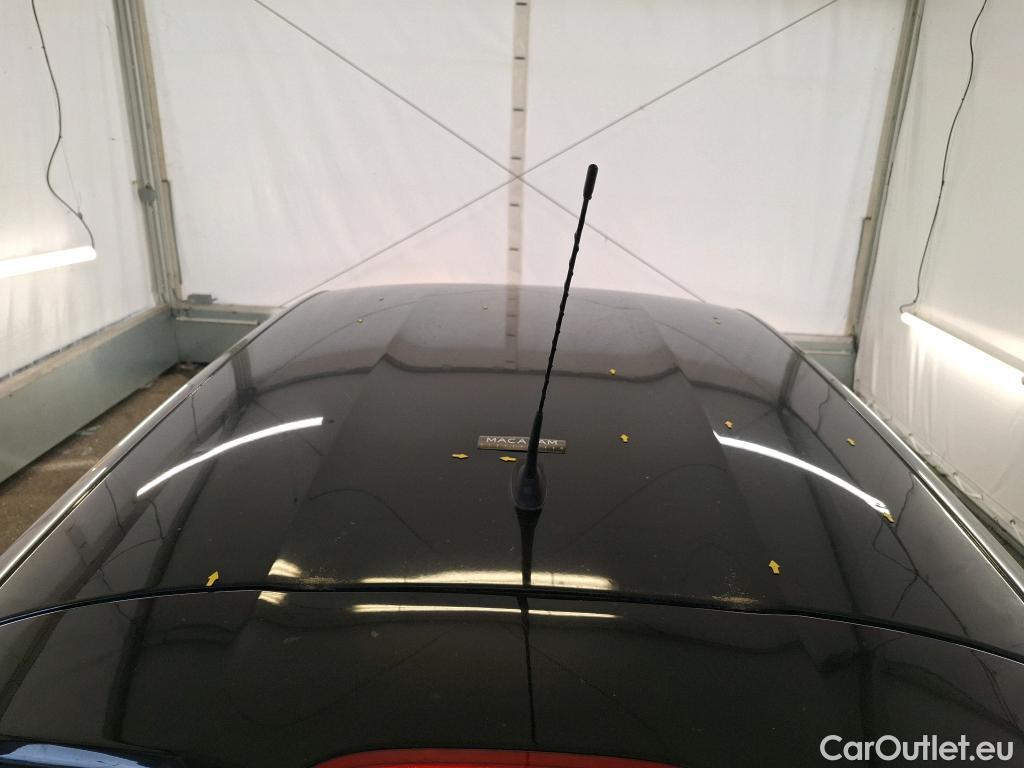  Peugeot  208  Affaire Premium Pack 1.6 HDi 75CV BVM5 E6 #9