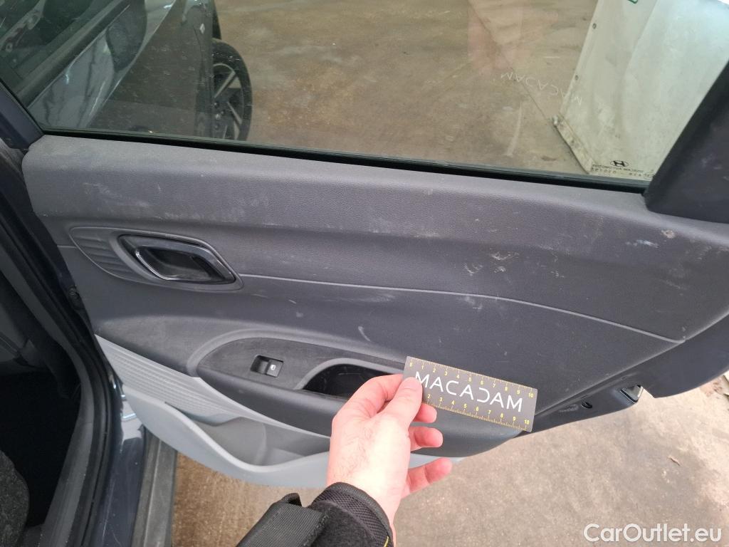  Hyundai  Bayon  / 2021 / 5P / SUV 1.0 T-GDI 100 HYBRID 48V INTUITIVE / TRANSFO VP/VF #34