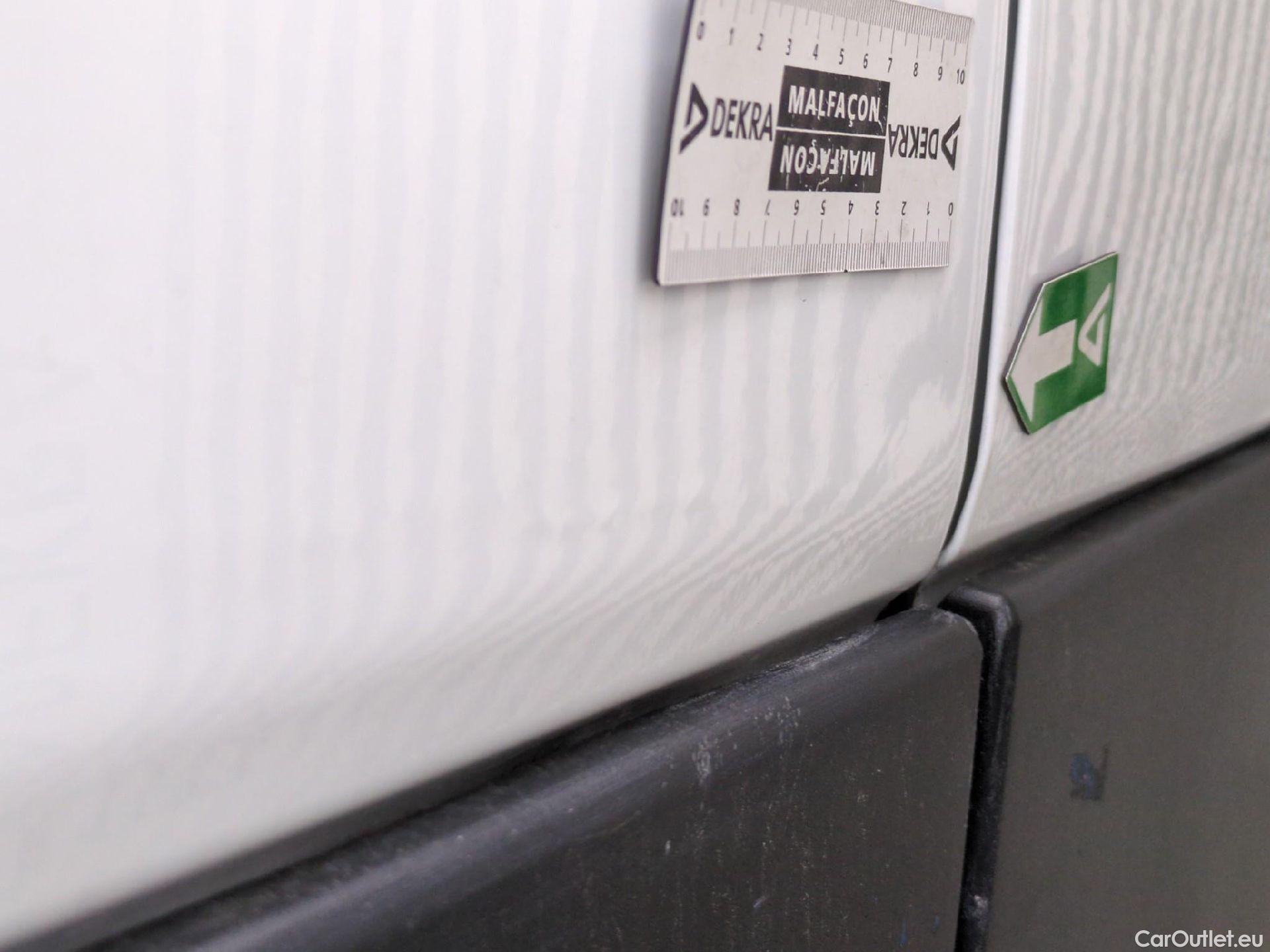  Ford  Transit  Fourgon 350 L4 Trend #52