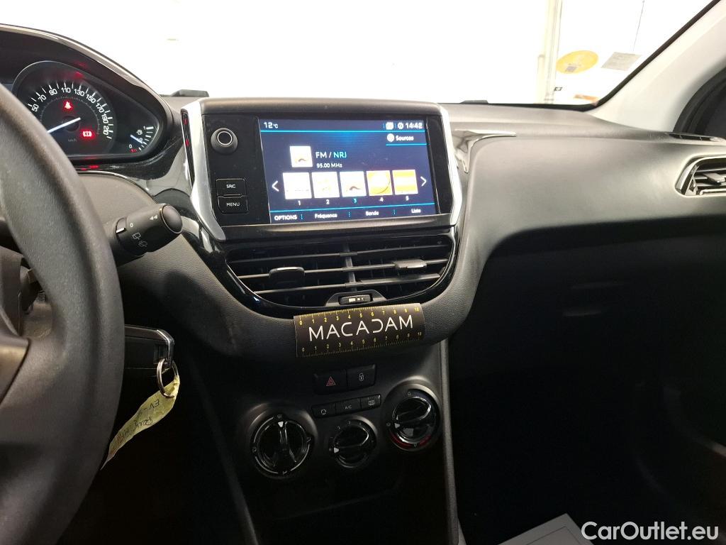  Peugeot  208  Affaire Premium Pack 1.6 HDi 75CV BVM5 E6 #30