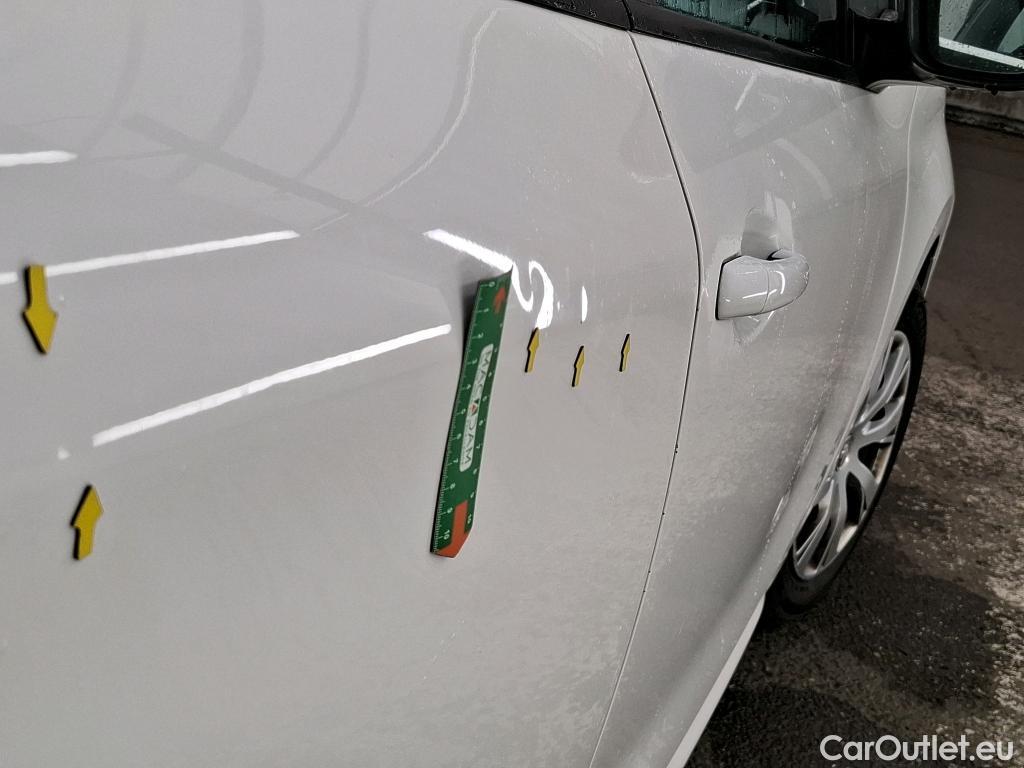  Peugeot  208  Affaire Premium 1.5 HDi 100CV BVM5 E6dT #44