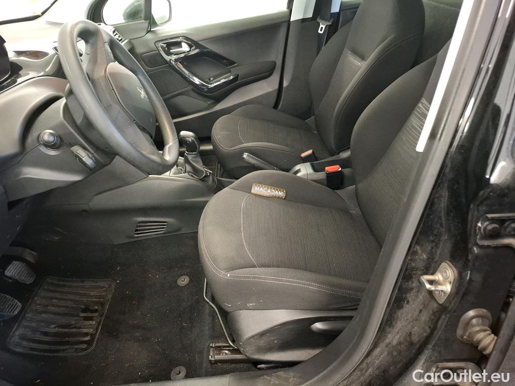  Peugeot  208  Affaire Premium Pack 1.6 HDi 75CV BVM5 E6 #59