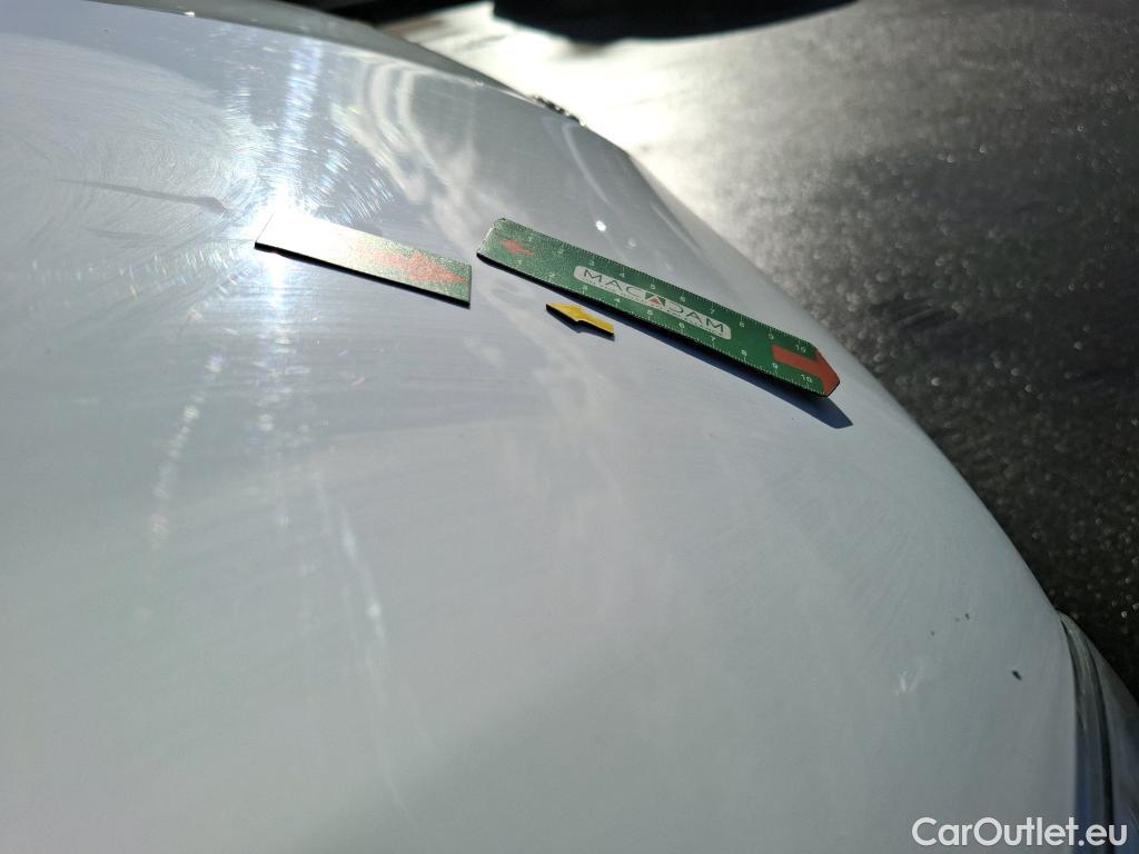  Peugeot  208  Affaire Premium 1.6 HDi 75CV BVM5 E6 #51