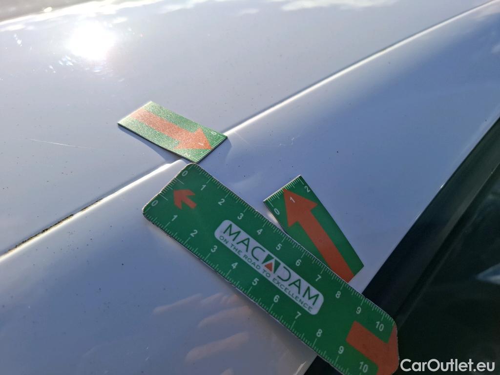  Peugeot  208  Affaire Premium 1.6 HDi 75CV BVM5 E6 #92