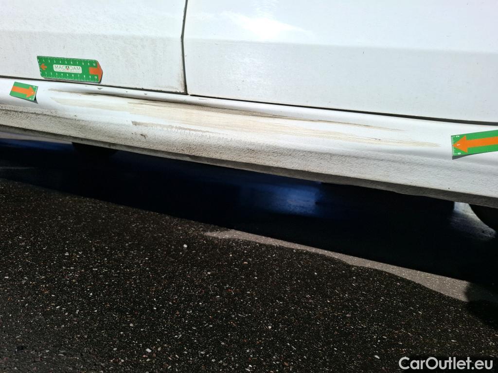  Peugeot  208  Affaire Premium 1.6 HDi 75CV BVM5 E6 #16