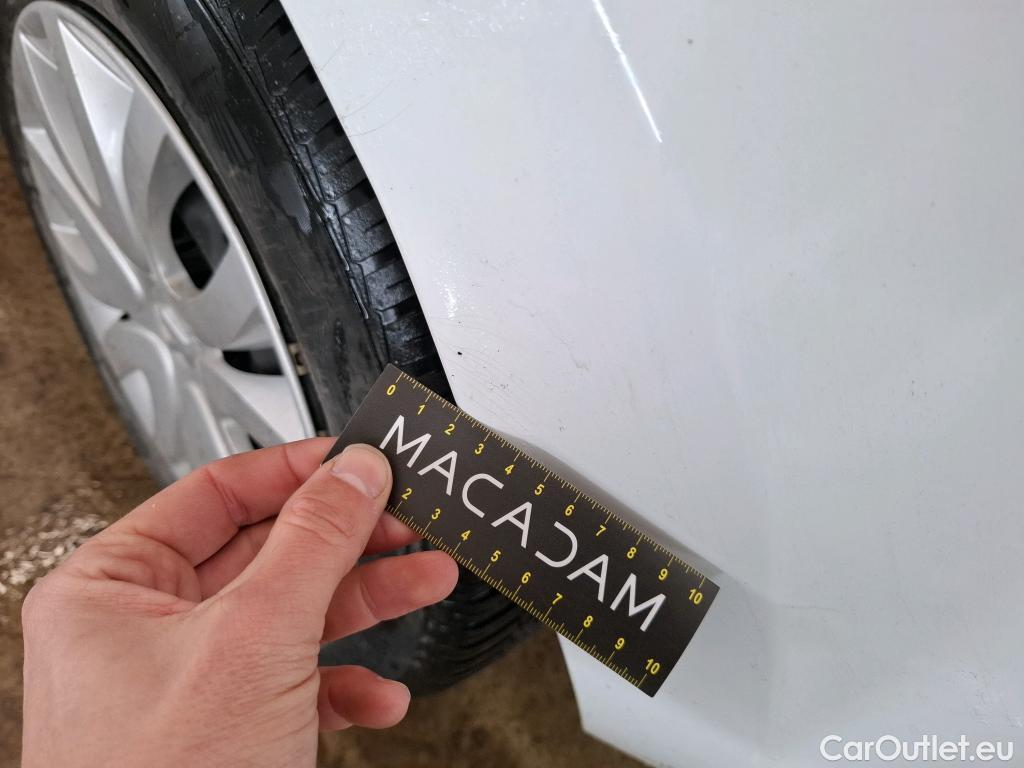  Renault  Clio  IV Air MediaNav 1.5 dCi 90CV BVM5 E6 #7