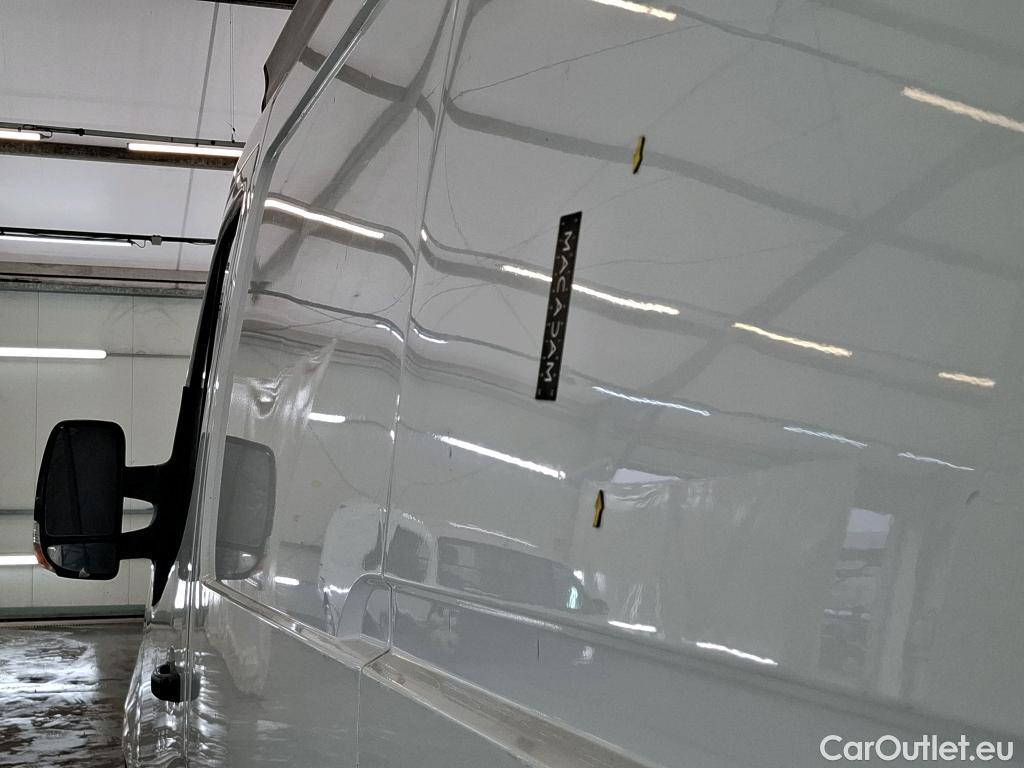  Renault  Master RENAULT  VU 4p Fourgon FG GCf Trac F3300 L1H1 dCi 125 #24