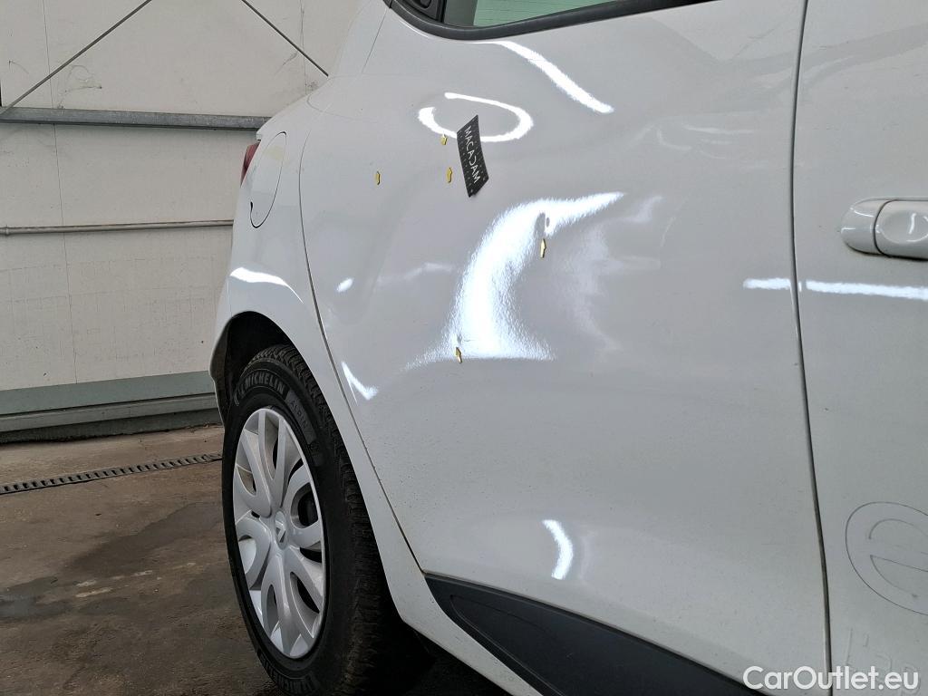  Renault  Clio RENAULT  Société VU 5p Berline Air Medianav dCi 75 - 18 #18