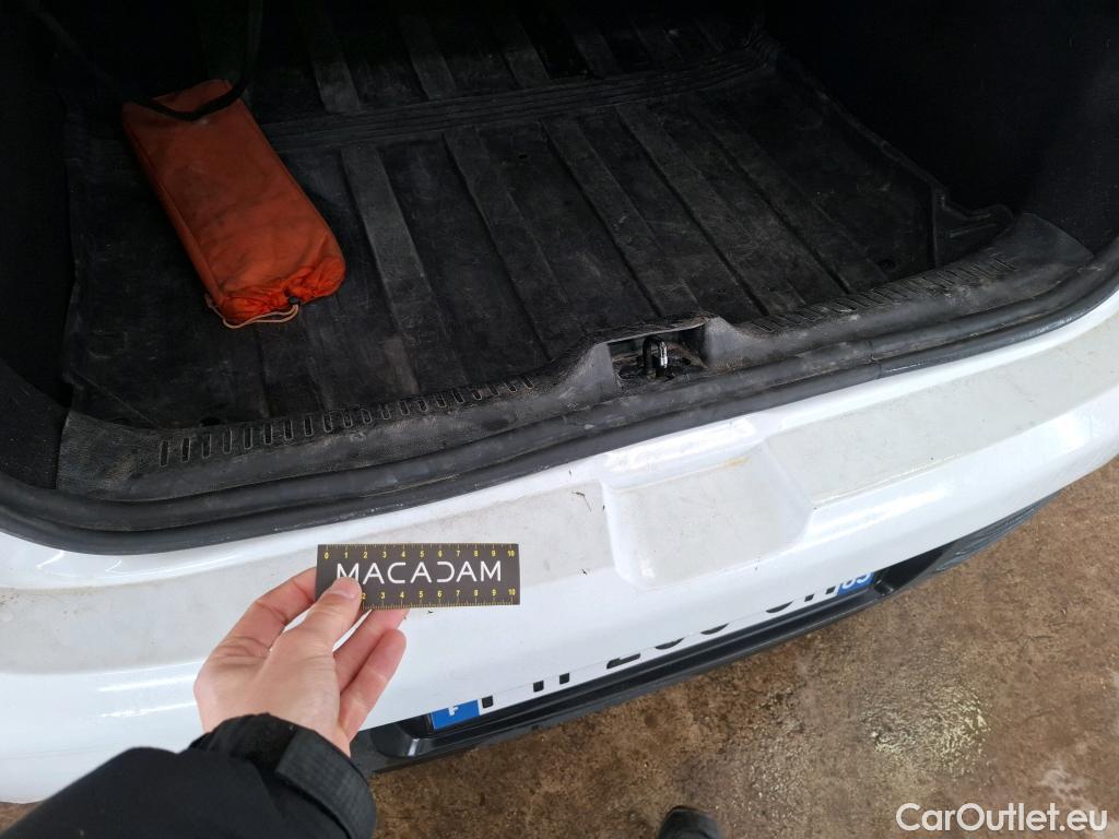  Renault  Clio  IV Air MediaNav 1.5 dCi 90CV BVM5 E6 #24