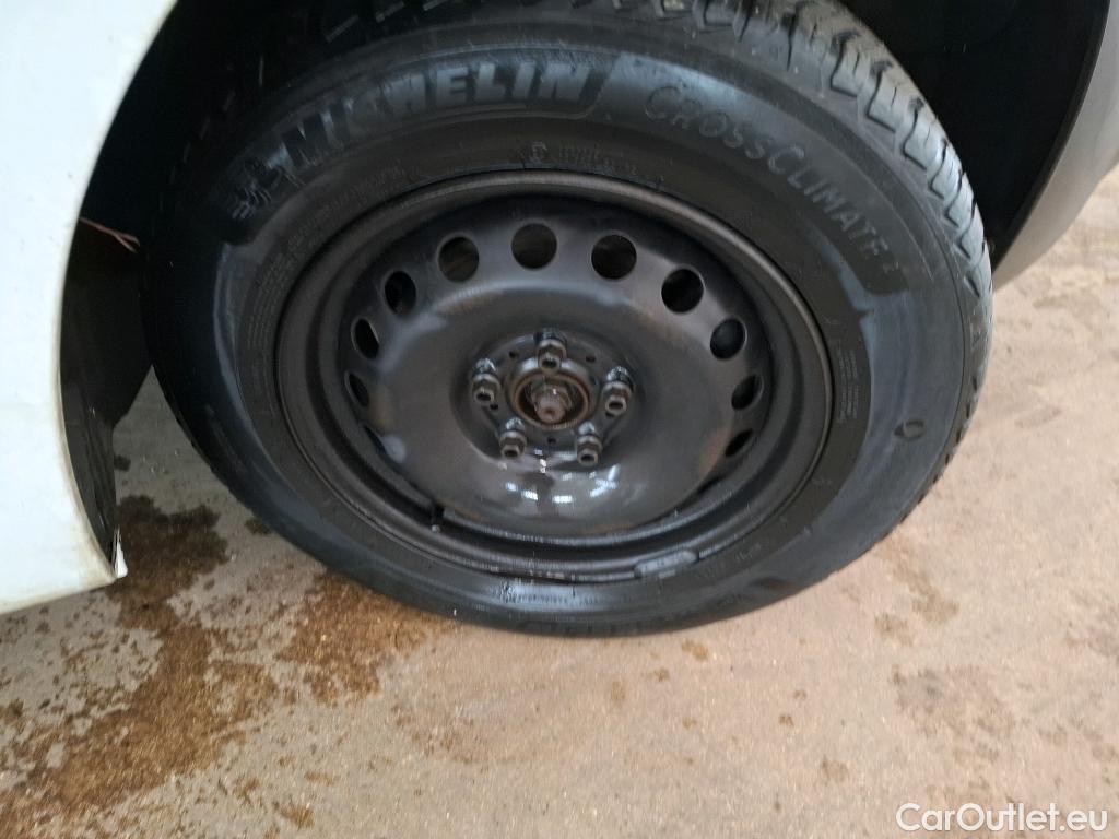  Renault  Kangoo  Express Grand Confort (L1) 1.5 dCi 110CV BVM6 E6 #15