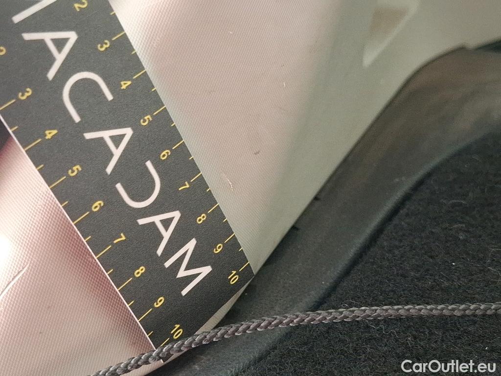  Renault  Clio RENAULT  Société VU 5p Berline Air Medianav dCi 75 - 18 #68