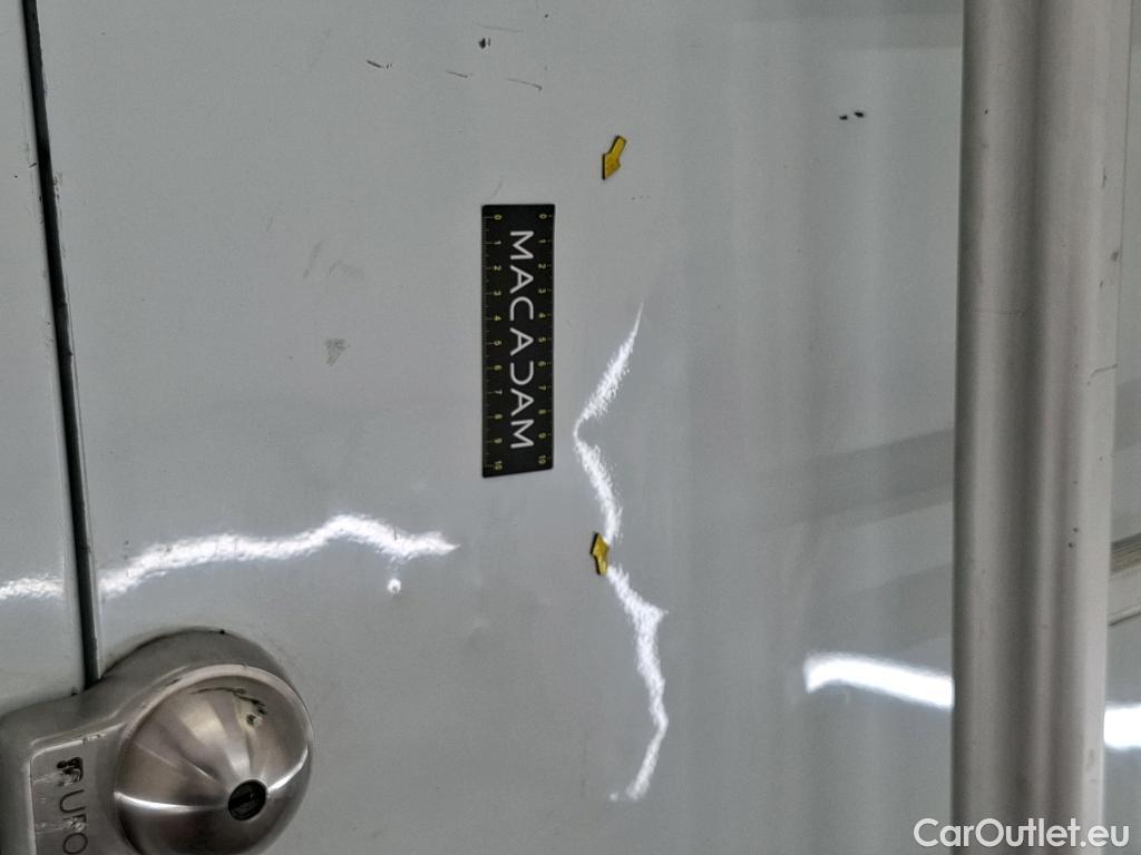  Renault  Master RENAULT  VU 4p Fourgon FG GCf Trac F3300 L1H1 dCi 125 #45